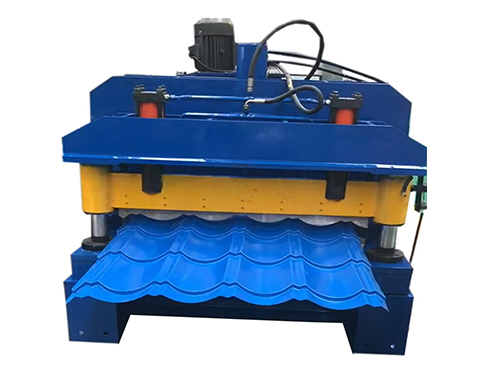 828圆弧琉璃瓦设备